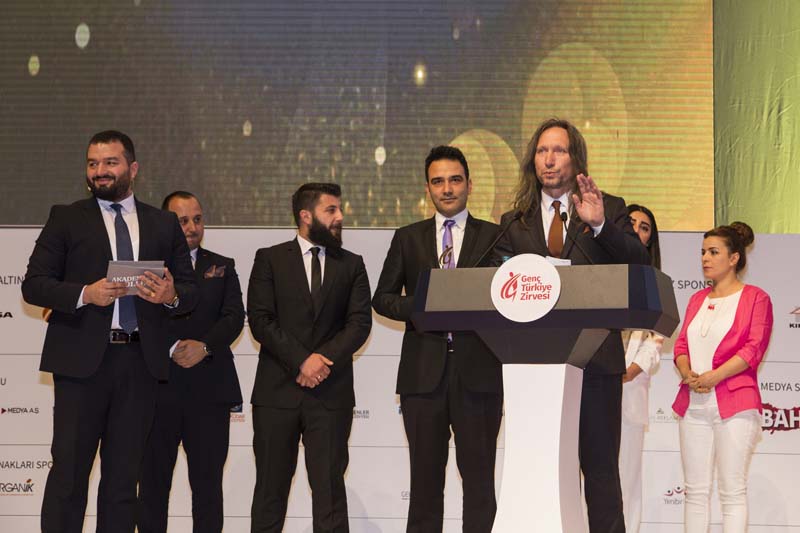 BAŞKENT TİYATROLARI’NA, "MUHSİN ERTUĞRUL TİYATRO ÖDÜLÜ"