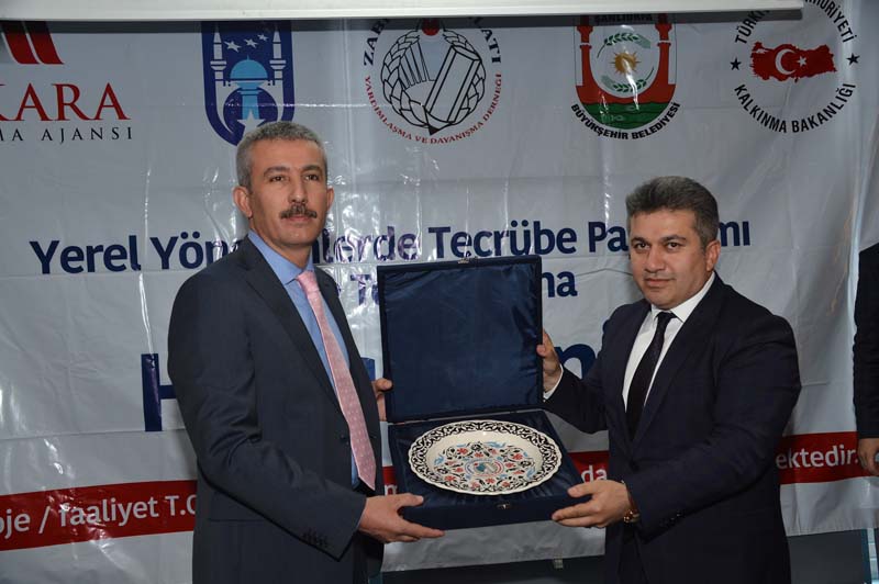 YEREL YÖNETİMLERDE TECRÜBE PAYLAŞIMI