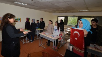 BÜYÜKŞEHİR, MÜLTECİ ÇOCUKLARA SAHİP ÇIKIYOR