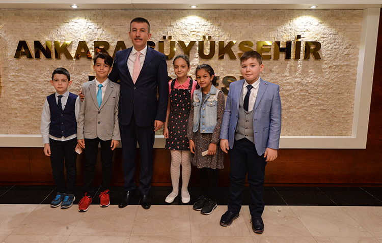 23 NİSAN ÇOCUKLARI BÜYÜKŞEHİR'DE