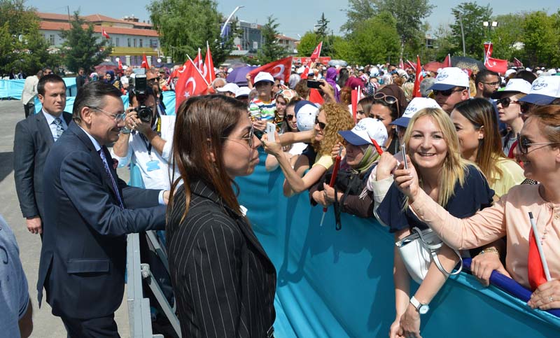 OSMANLI HALK PAZARI’NI, BAŞBAKAN YILDIRIM AÇTI (1)