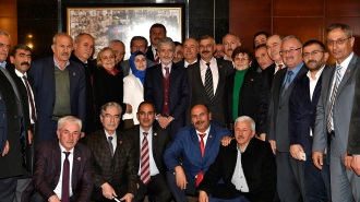BAŞKAN TUNA, ANKARA’DAKİ MUHTARLARLA BİR ARAYA GELDİ