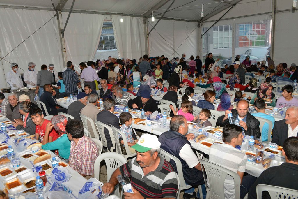 BAŞKENTLİLER, BÜYÜKŞEHİR’İN İFTAR SOFRALARINDA BULUŞACAK