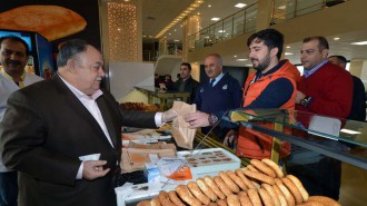 HALK EKMEK, EN BÜYÜK SATIŞ MAĞAZASINI AÇTI