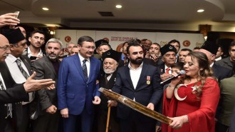 GAZİLERDEN BAŞKAN GÖKÇEK’E "15 TEMMUZ CESARET BERATI"