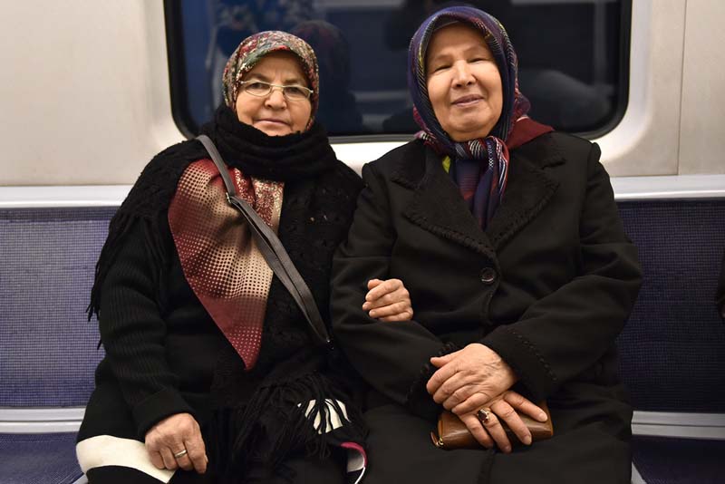 KEÇİÖREN’DE METRO SEVİNCİ