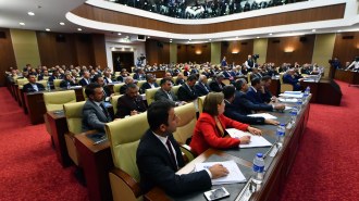MECLİS TOPLANTISI’NDA ÖNERGE KRİZİ