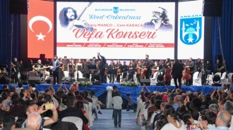 İKİ USTAYA VEFA KONSERİ