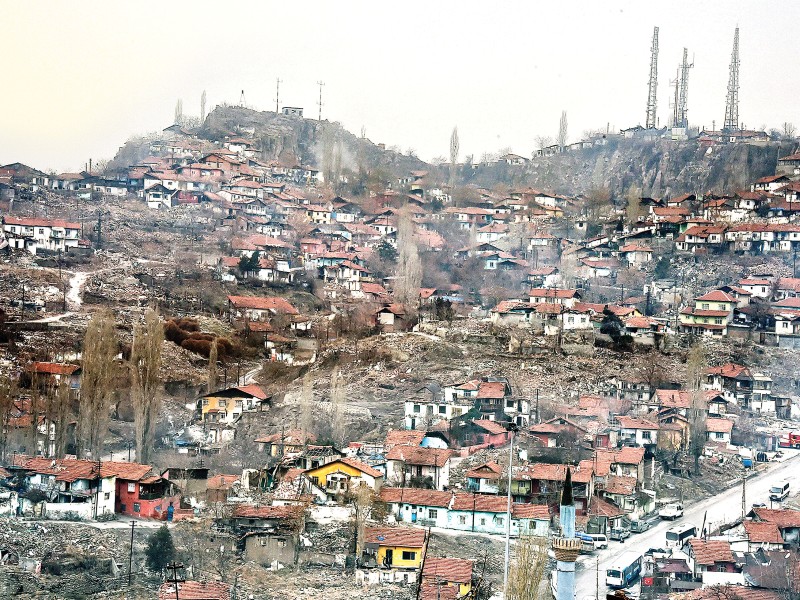 HIDIRLIKTEPE, GECEKONDULARDAN TEMİZLENİYOR