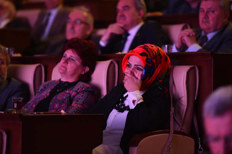 BAŞKAN GÖKÇEK’TEN, MECLİS ÜYELERİNE 15 TEMMUZ SUNUMU