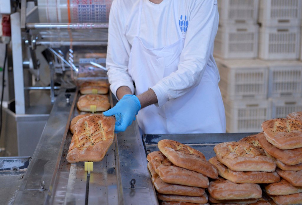 HALK EKMEK RAMAZAN PİDESİ İFTAR SOFRALARIYLA BULUŞUYOR