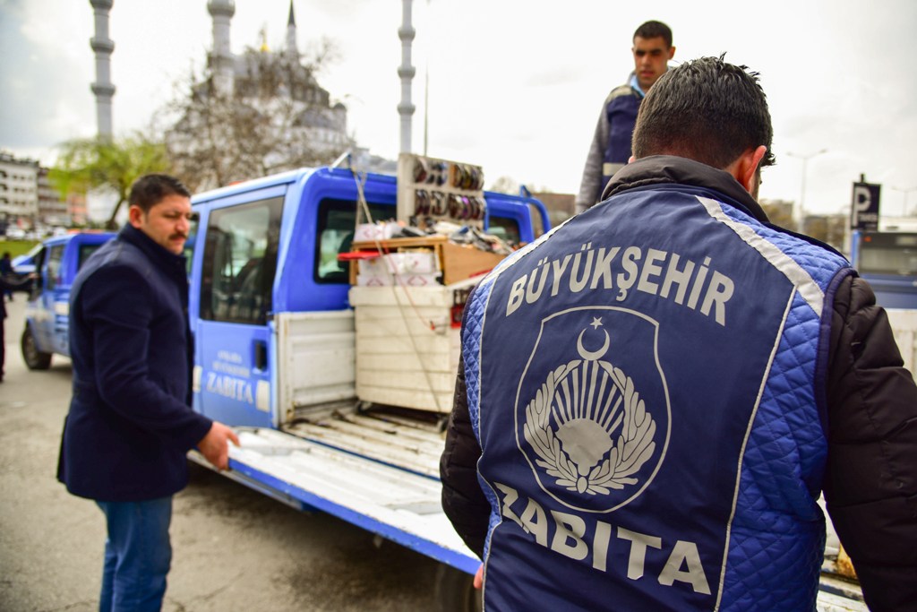 ULUS’TAKİ SEYYARLARA OPERASYON