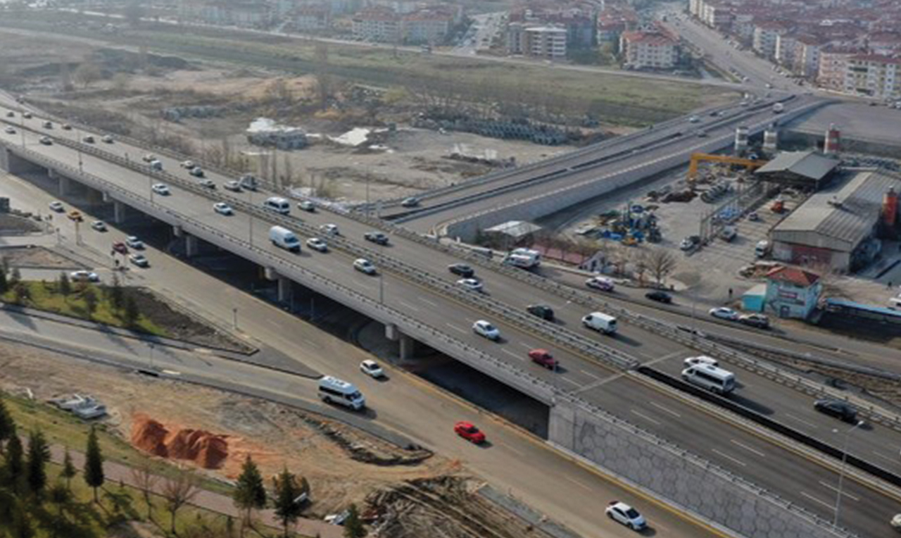 Başer Köprülü Kavşağı