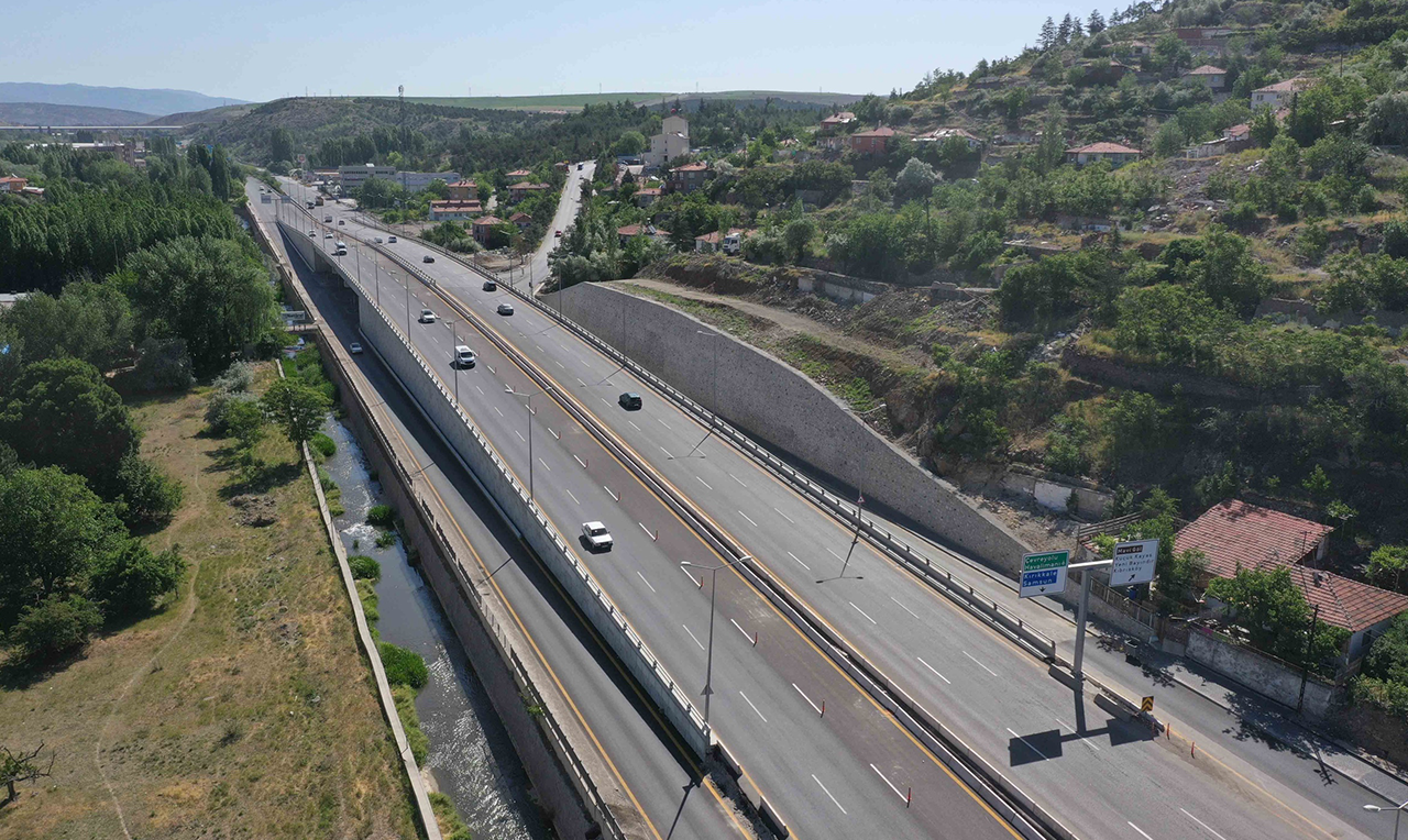 Samsun Yolu Mavi Göl Girişi Kavşağı