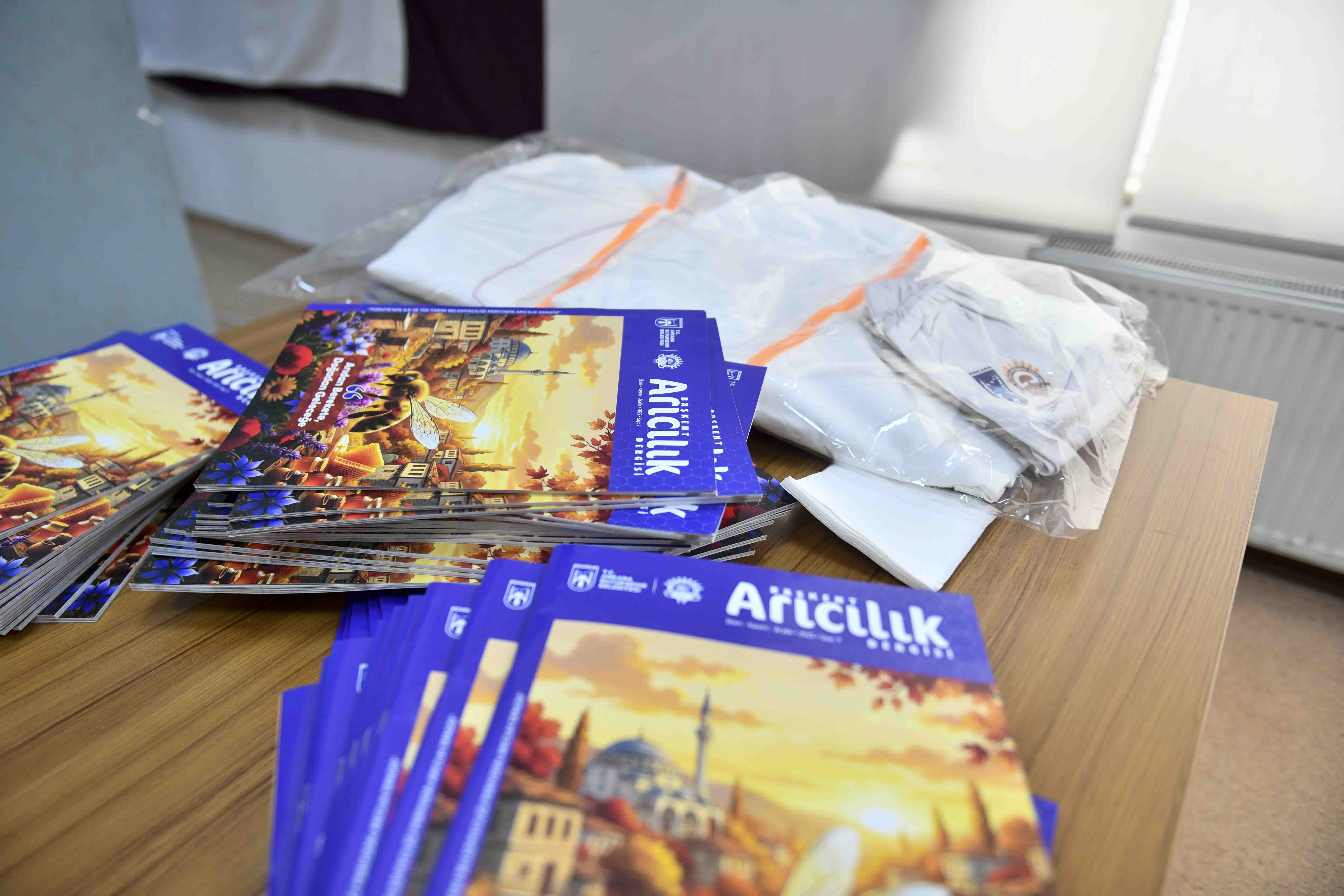 ABB’DEN “KIŞLATMADAN İLKBAHARA ARICILIKTA KOLONİ YÖNETİMİ” EĞİTİMİ