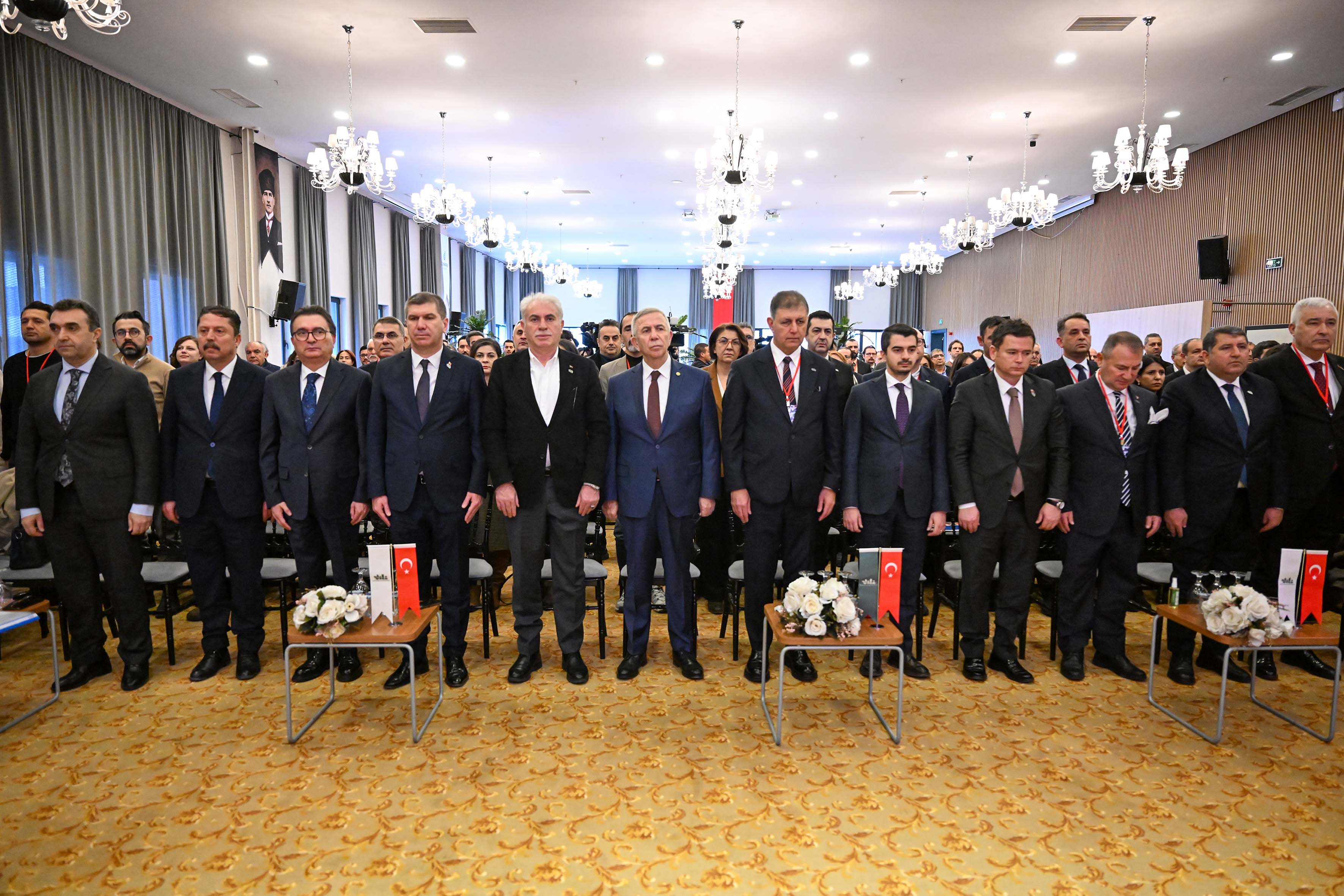 YEREL YÖNETİMLER AFETLERE DİRENÇLİ KENTLER İÇİN ANKARA’DA BULUŞTU MANSUR YAVAŞ “TÜRKİYE’DE EN GÜÇLÜ KURUM BELEDİYELER”