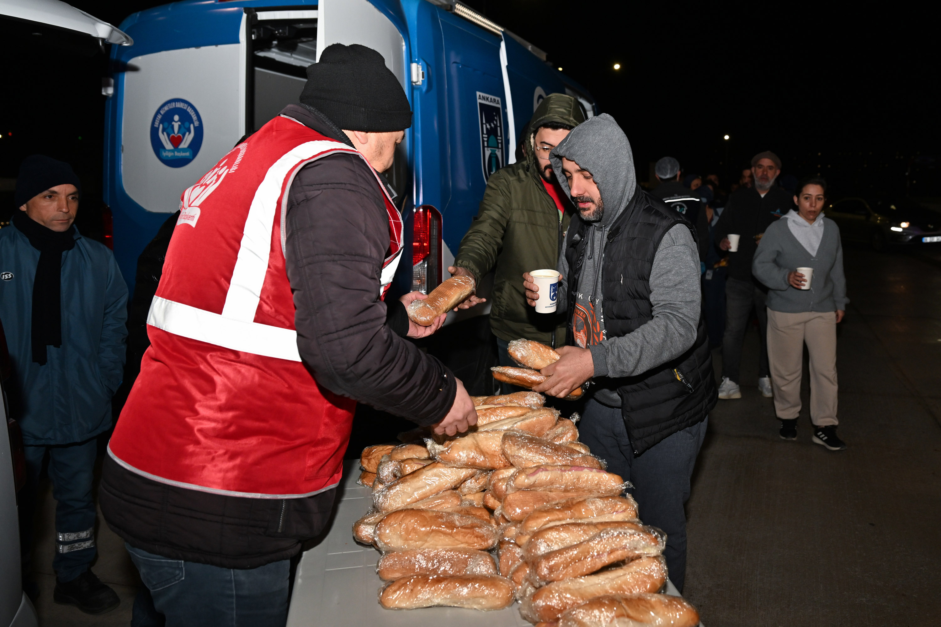 ABB’DEN ŞEHİR HASTANELERİNDE SAHUR İKRAMI