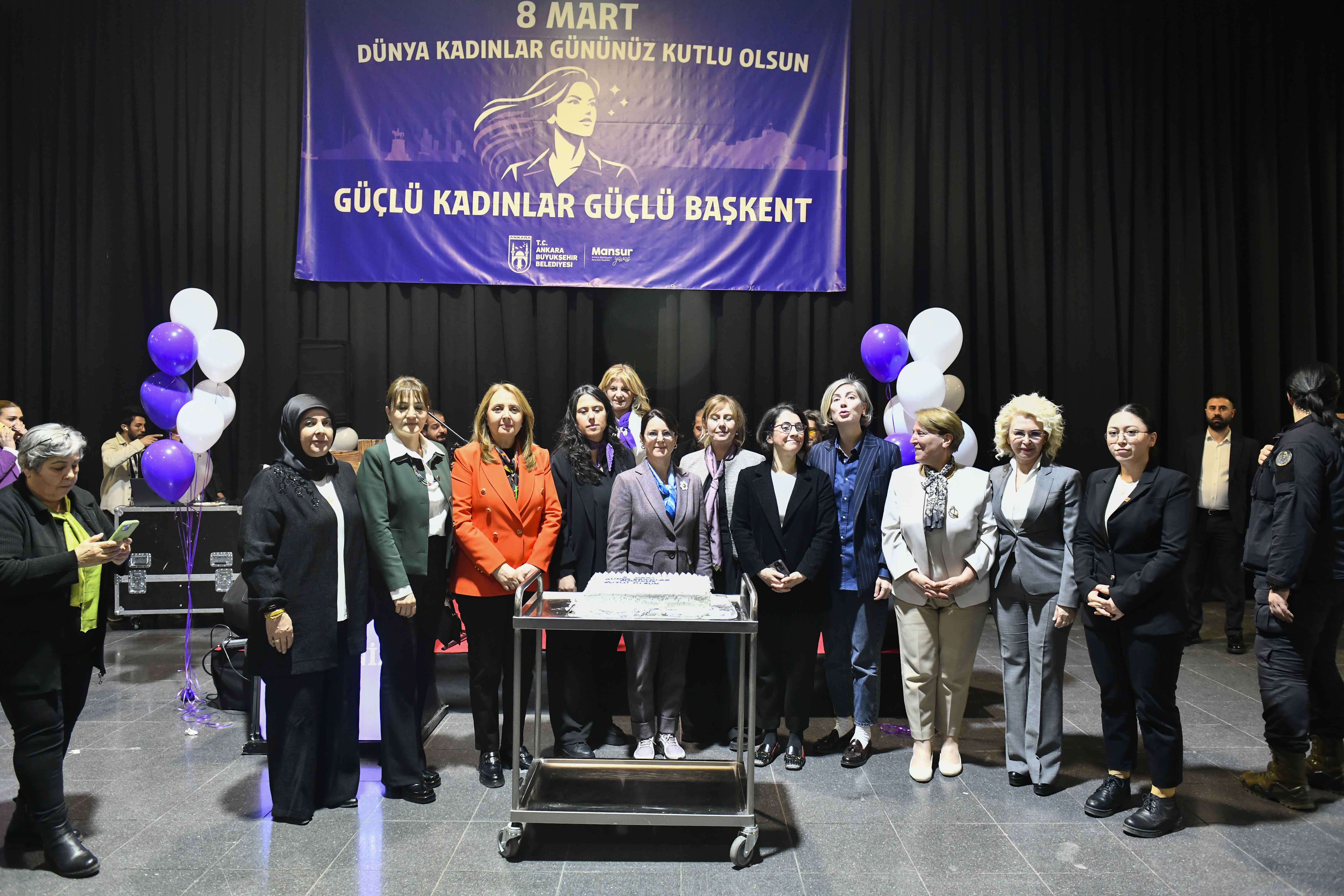BAŞKENTLİ KADINLAR DÜNYA KADINLAR GÜNÜ İFTARINDA BULUŞTU