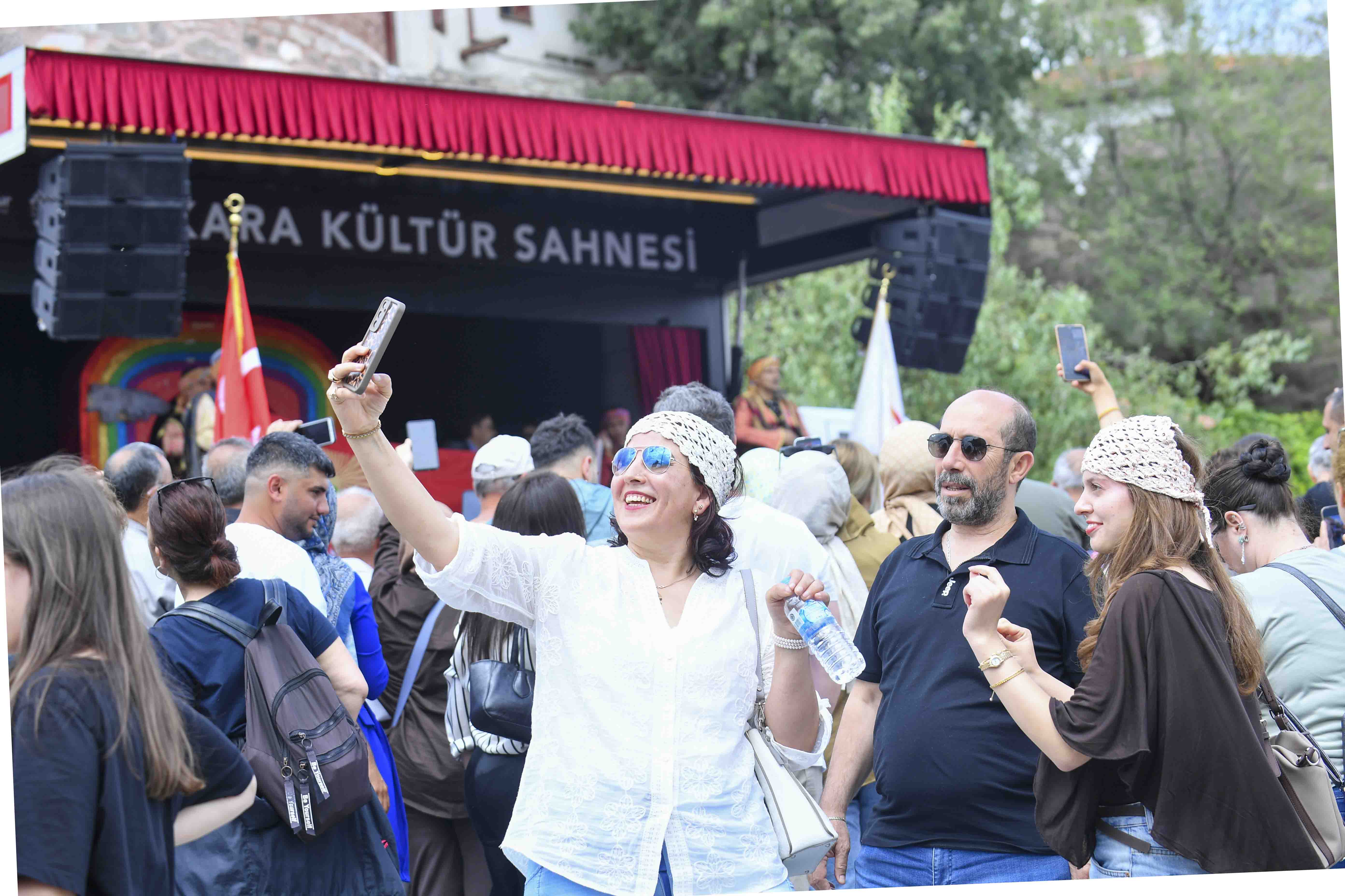 ANKARA KALESİ HAFTA SONU KÜLTÜR VE SANATIN MERKEZİ OLDU