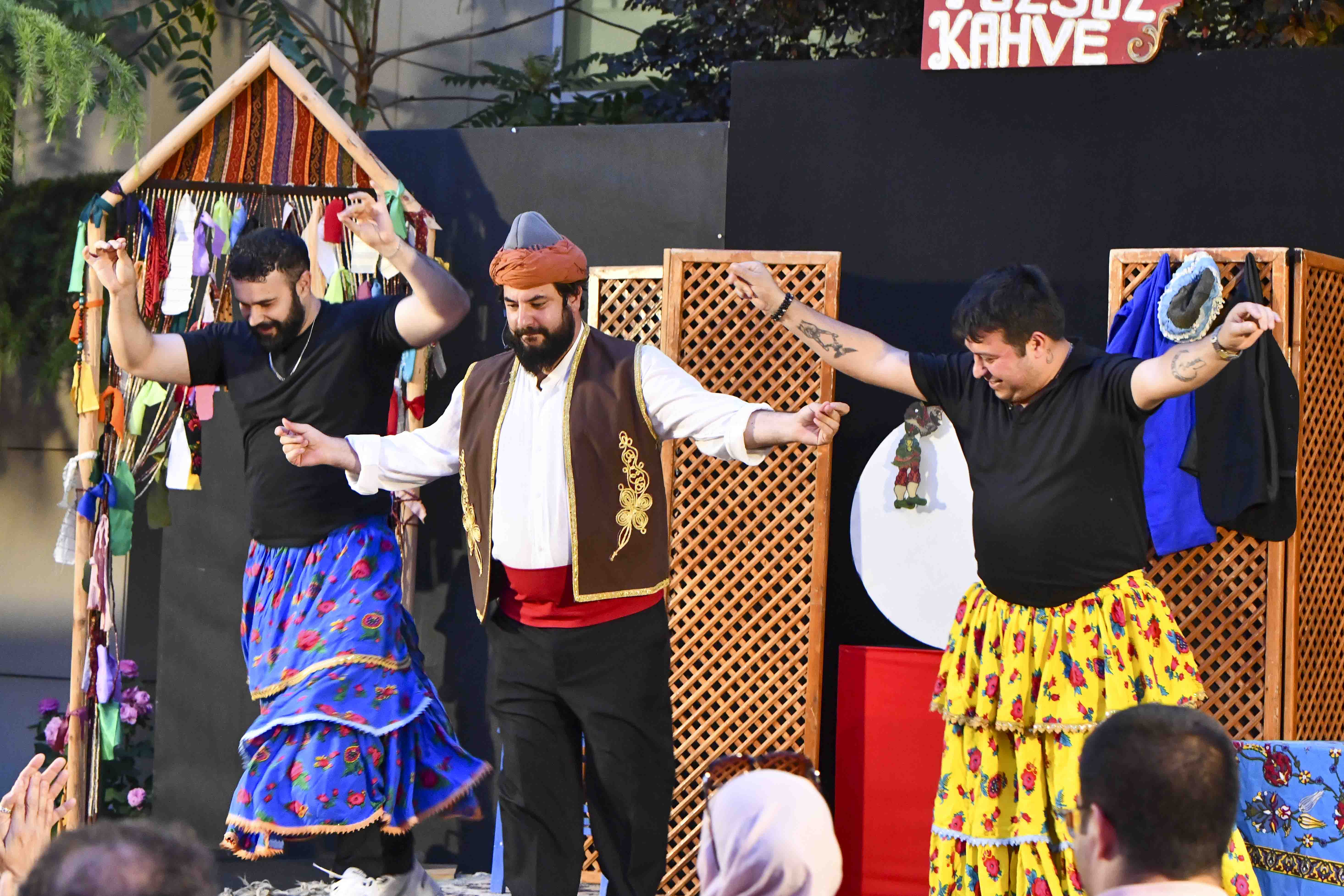 “BİR YUDUM MUHABBET” SEYİRCİYLE BULUŞTU