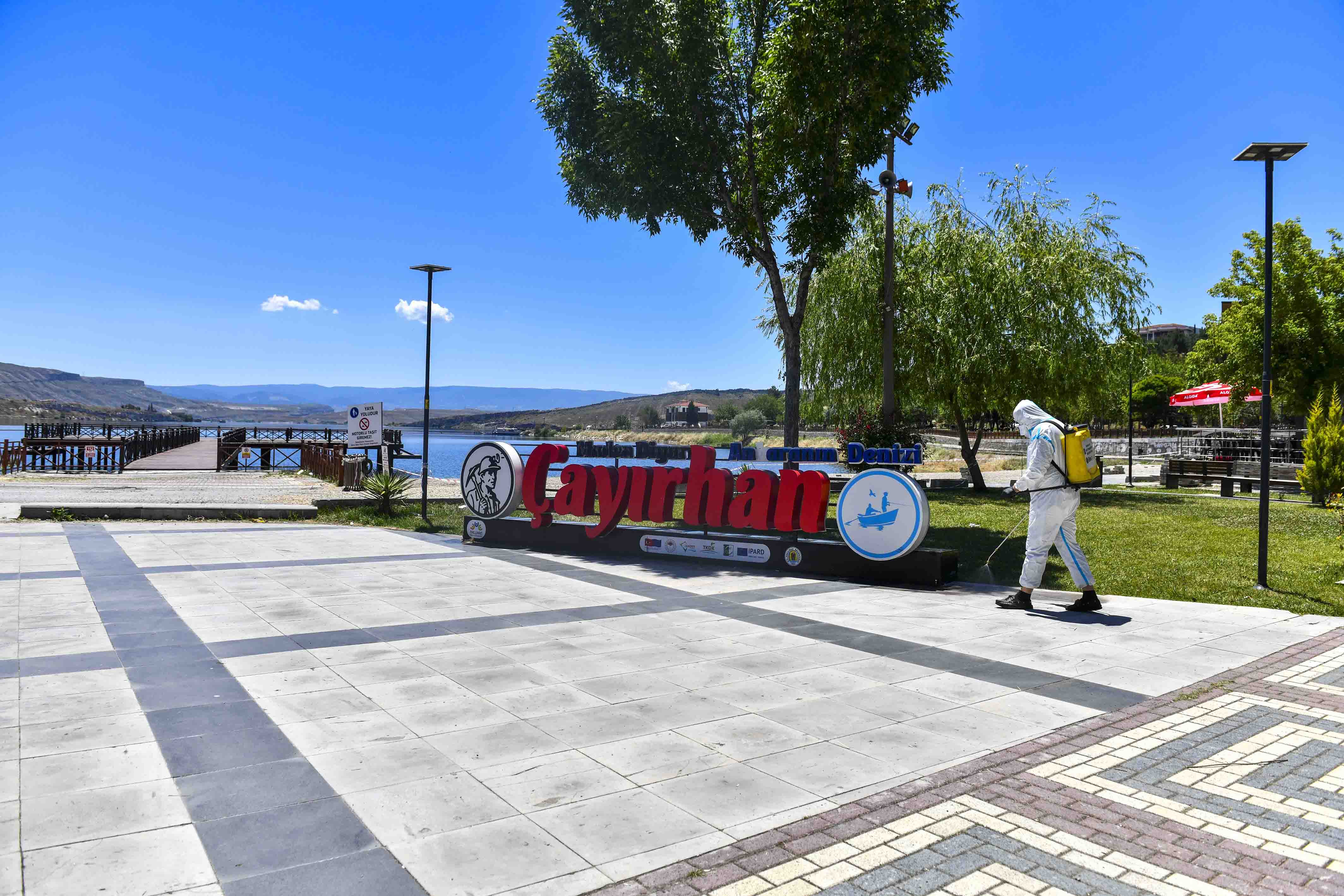 ABB, İLAÇLAMA SEFERBERLİĞİNE HIZ KESMEDEN DEVAM EDİYOR