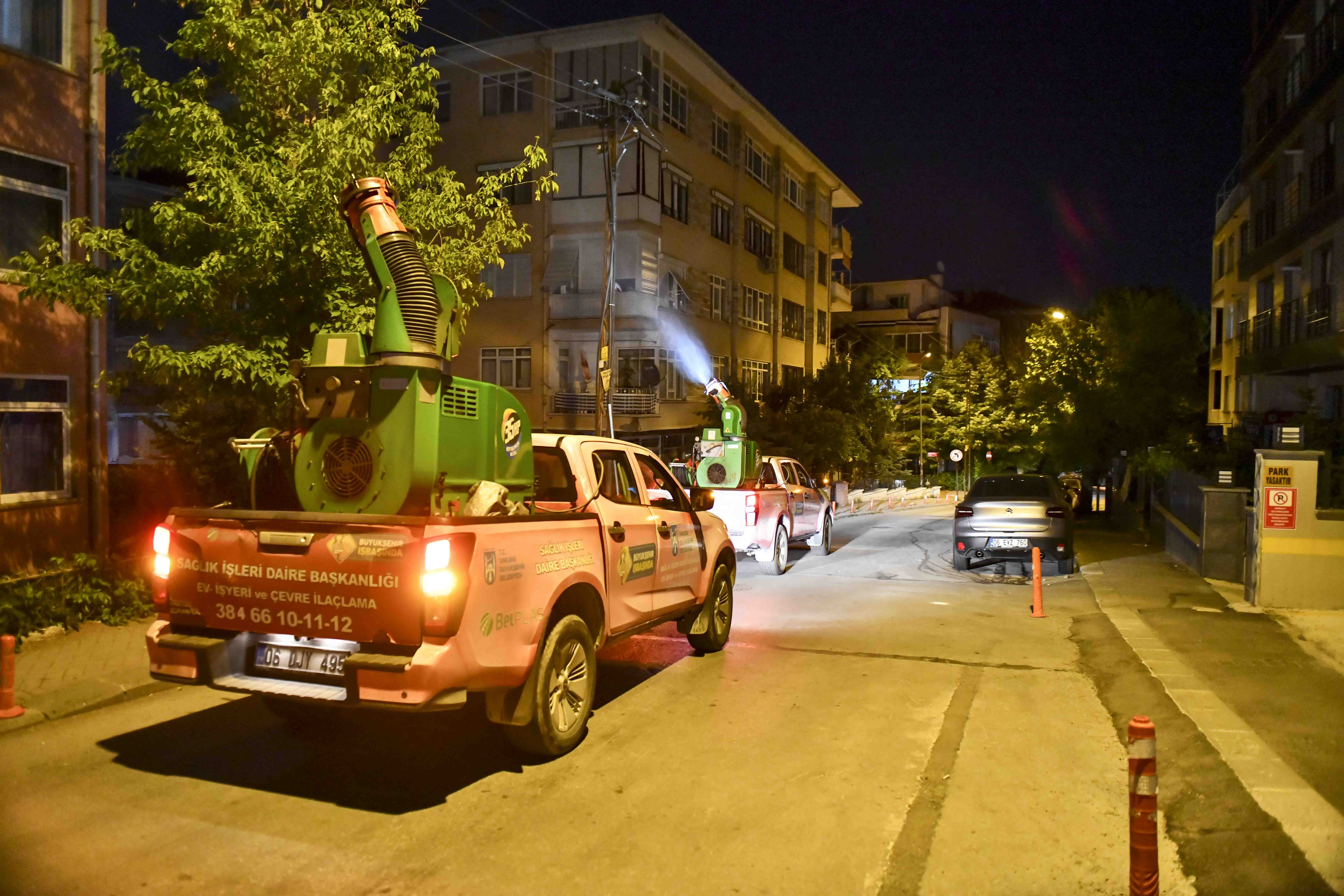 ABB’NİN İLAÇLAMA MESAİSİ GECE DE SÜRÜYOR