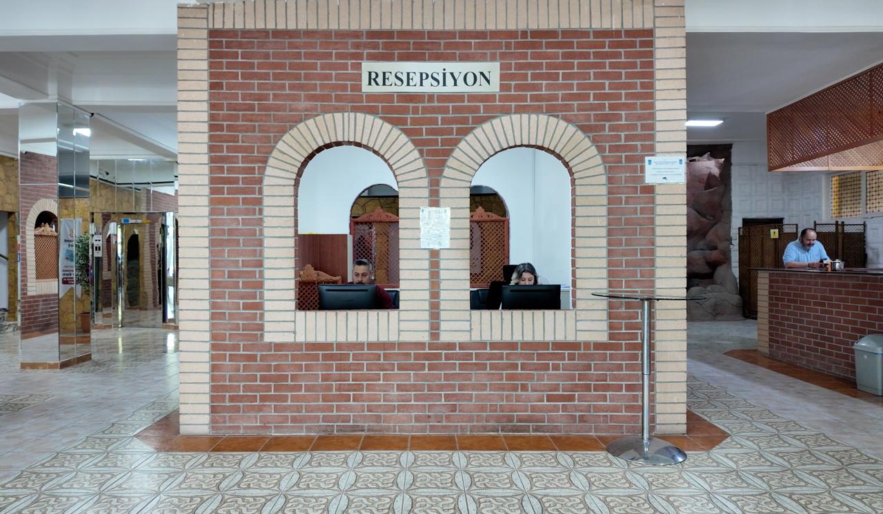 “KIZILCAHAMAM ŞİFA TERMAL SOSYAL TESİSİ” YENİLENEN YÜZÜYLE HİZMET VERMEYE BAŞLADI