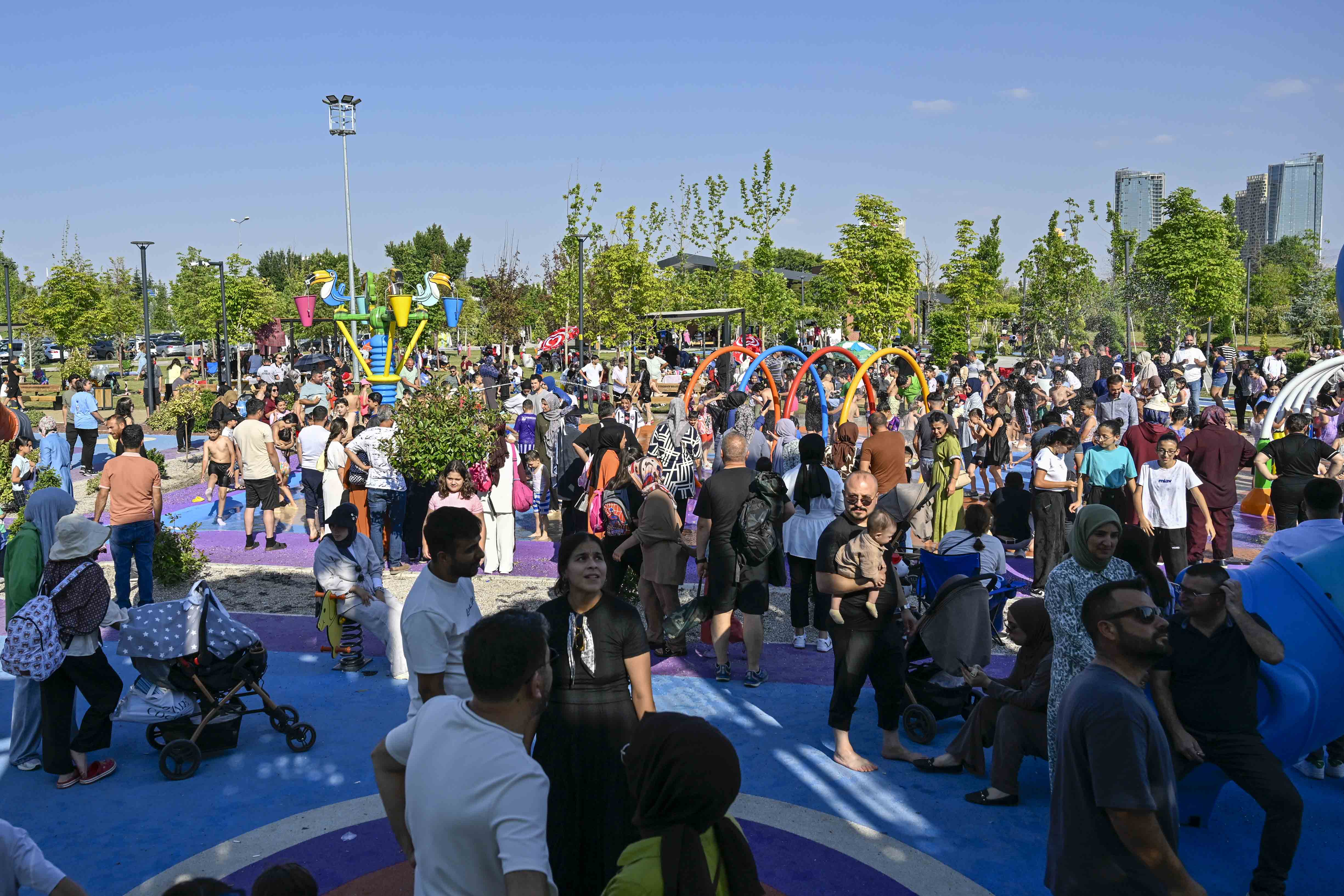 ATATÜRK ÇOCUKLARI DOĞAL YAŞAM PARKI BİR HAFTADA 50 BİN ZİYARETÇİYİ AĞIRLADI